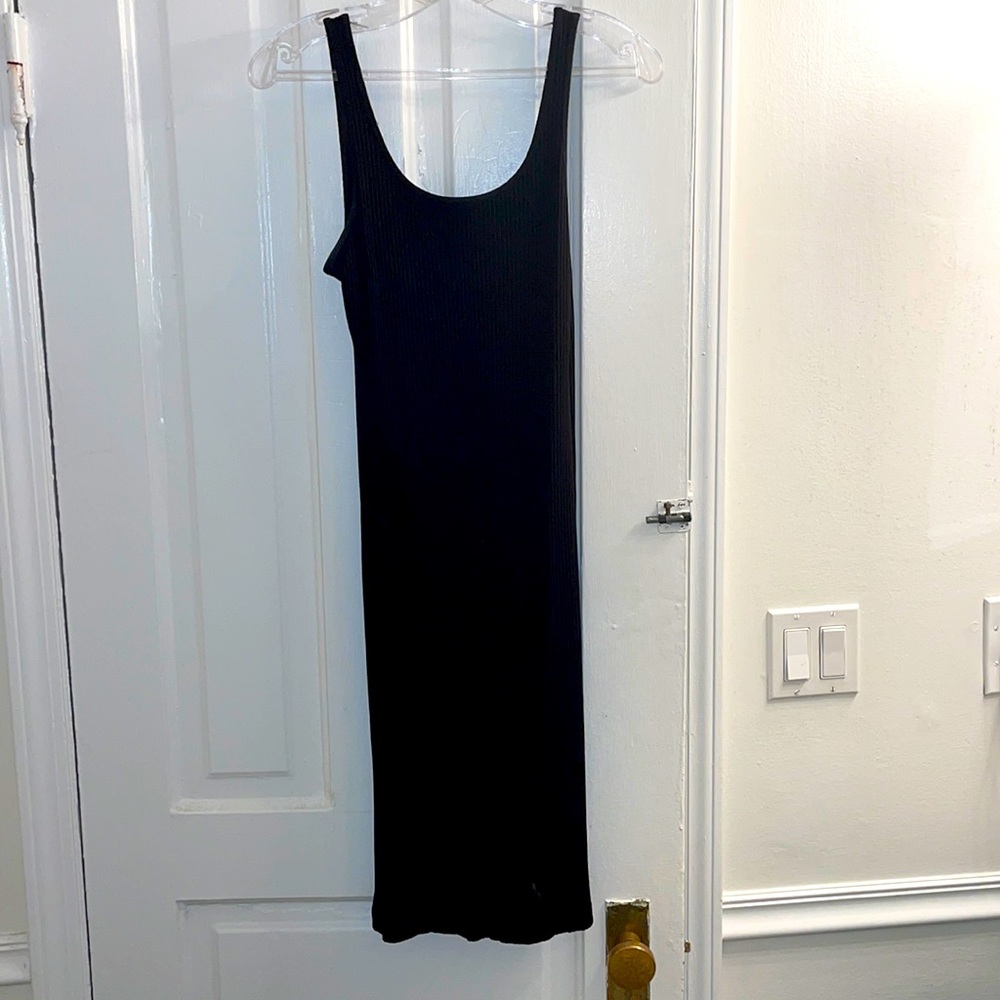 Aritzia ribbed fitted midi dress